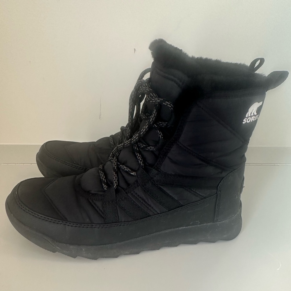 Sorel Women's Black Quilted Winter Boots